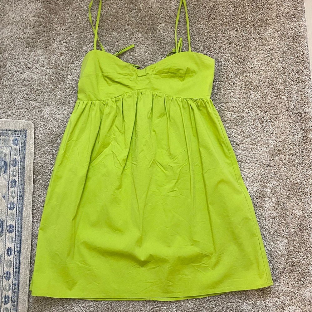 Vibrant Green Spaghetti Strap Dress